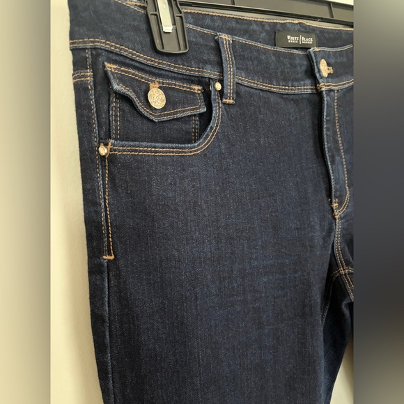 White House Black Market WHBM Dark Blue Skinny Flare Jeans, Size 10 - Picture 3 of 14